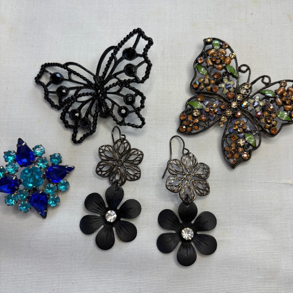 Vintage Bundle of Four Cottagecore Brooches Pins Earrings Butterfly Rhinestones